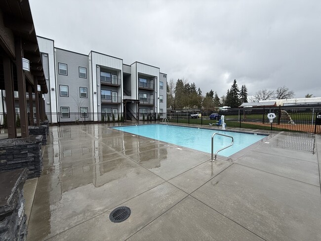 Building Photo - Jailen's Pointe Apartments