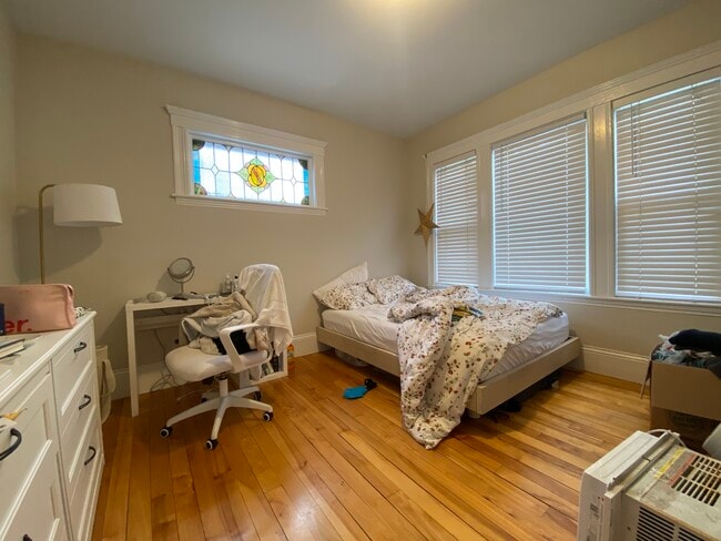 Building Photo - 6 Westminster St