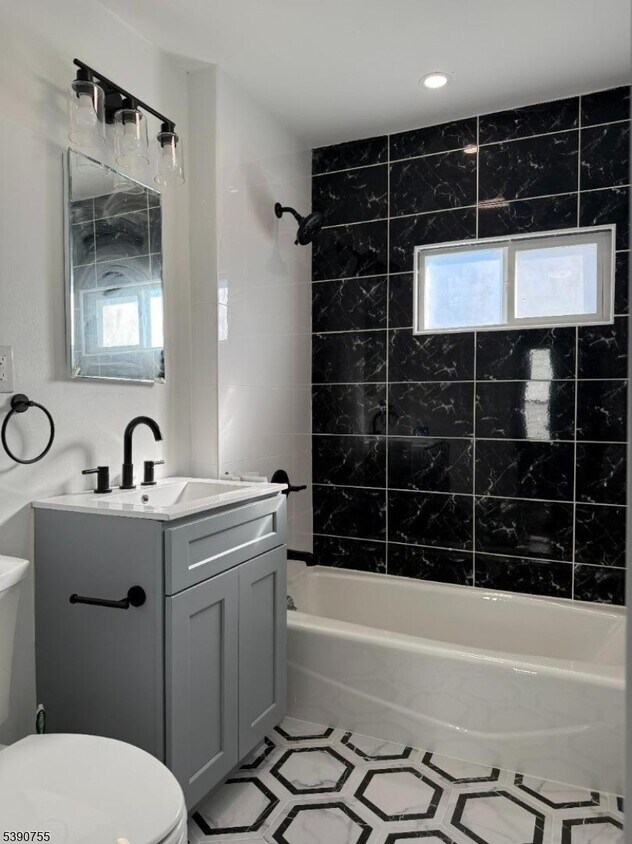 Foto principal - 1017 Grandview Ave