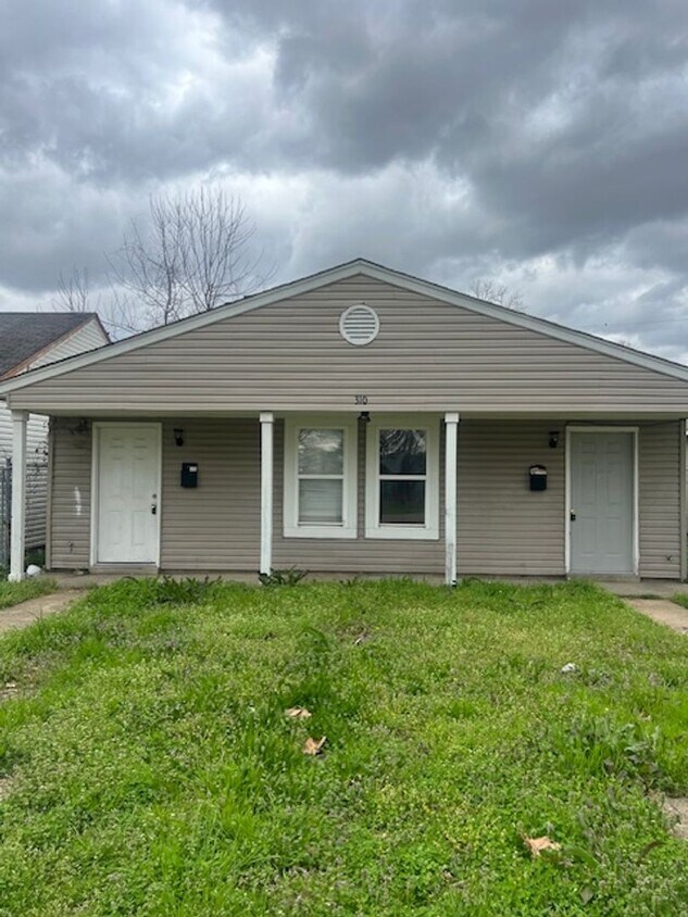 Photo - 310 GANNT ST