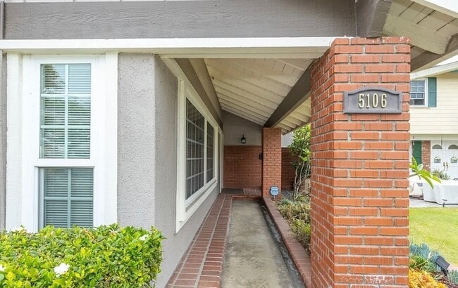 Building Photo - 5106 E Tango Cir