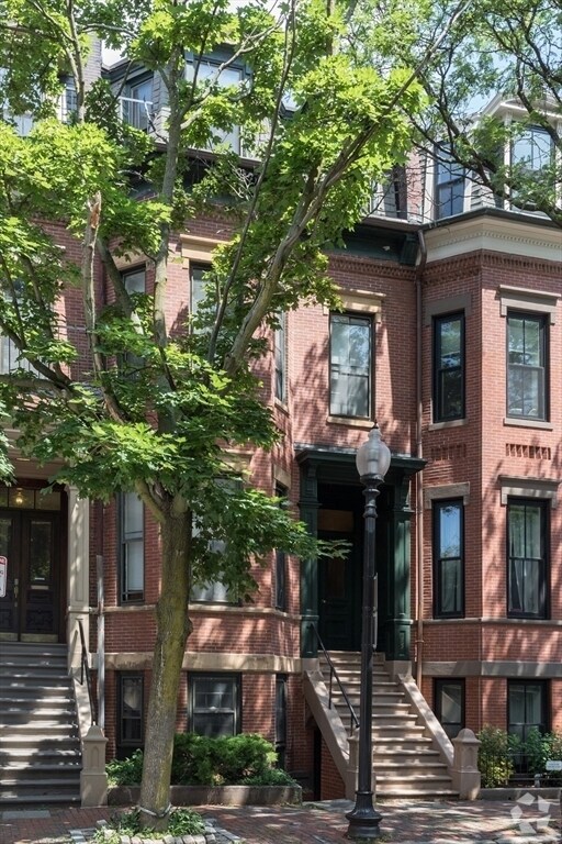 Building Photo - 75 Chandler St