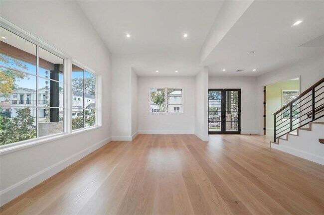 Foto del edificio - 603 E 26th St