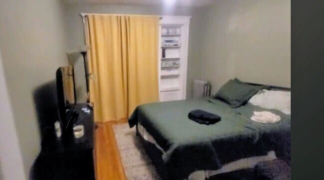 Foto del edificio - Great Price and Location! Brighton 4-Bed