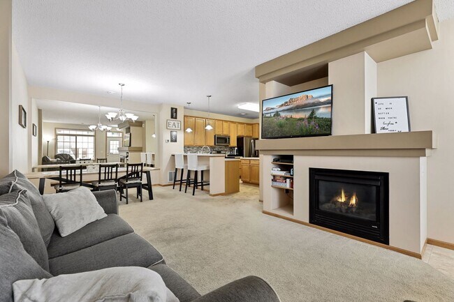Foto del edificio - Amenity-Packed Bailey’s Arbor Townhome — Available NOW!