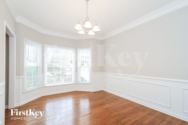 Foto del edificio - 4212 Jeffrey Ln Point