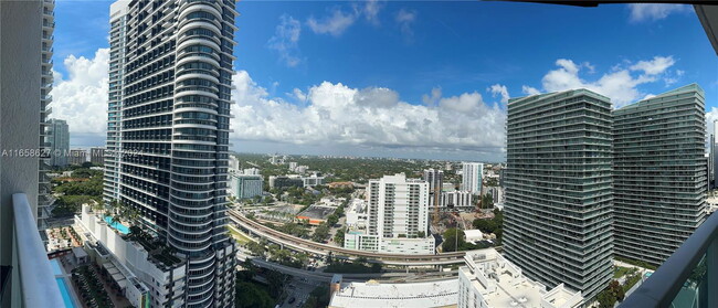 Foto del edificio - 1250 S Miami Ave