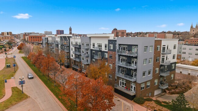 Foto del edificio - Phillips Avenue Lofts
