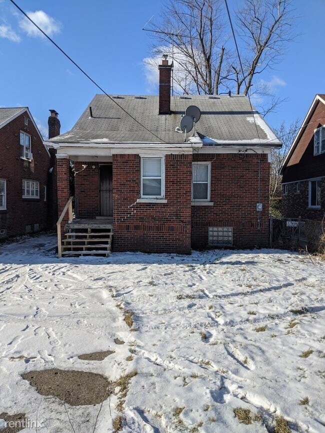 Building Photo - 5 br, 2.5 bath House - 5768 Whittier St