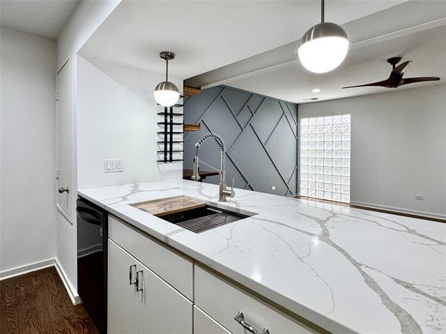 Foto del edificio - 4134 Travis St