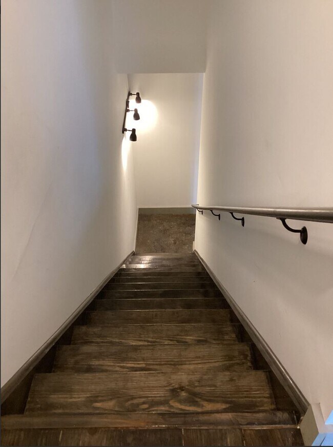 Foto del edificio - 202 E Chestnut St