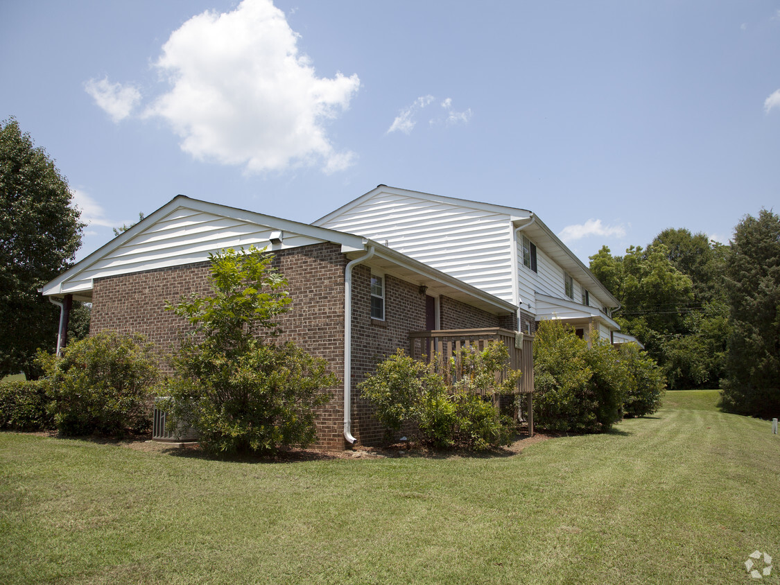 Foto del edificio - Green Oaks Apartments