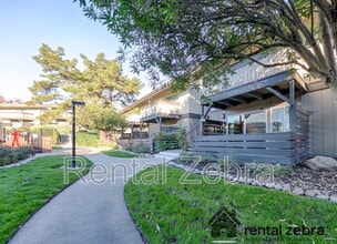 Building Photo - 233 Masters Ct