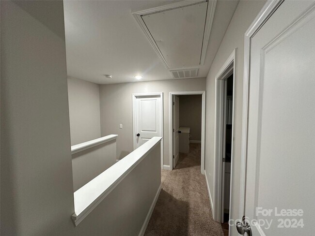 Foto del edificio - 523 Leland St