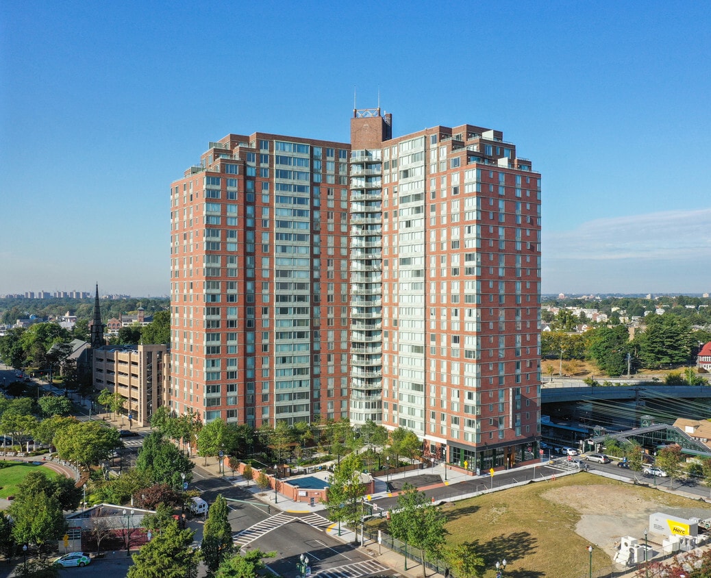 Shearwood Station Apartments in New Rochelle, NY