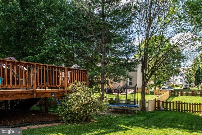 Foto del edificio - 5598 Assateague Pl