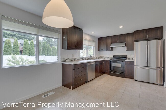 Building Photo - 4 br, 2 bath House - 11122 156th PL NE