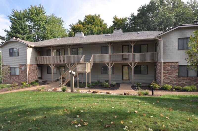 Primary Photo - 208 Eagle Ridge