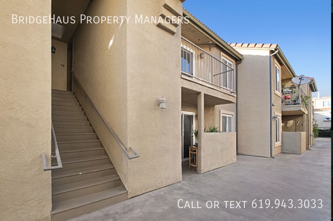 Building Photo - 4222 Menlo Ave