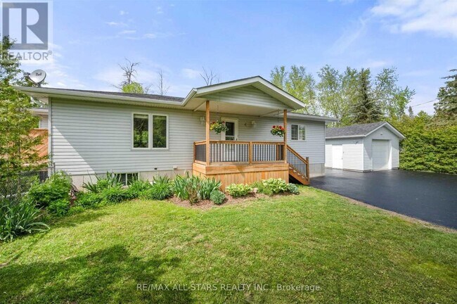 Building Photo - 4 Alice Ave