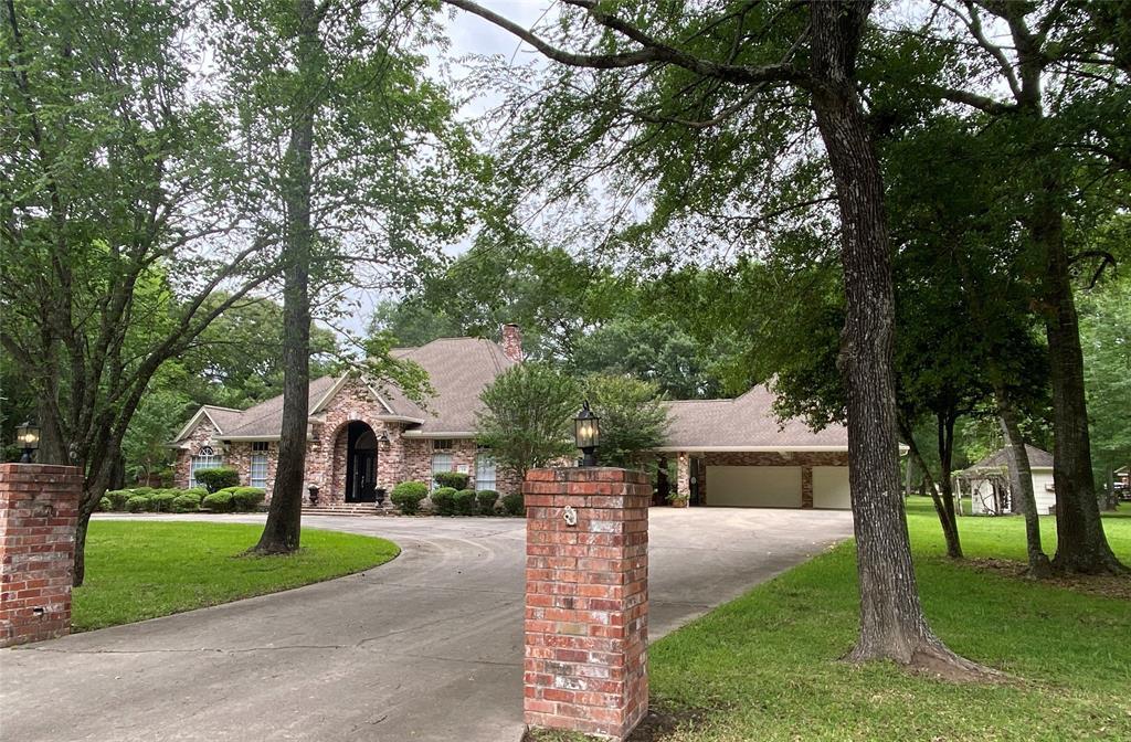 14 Oak Crest Cir, Magnolia, TX 77354 House for Rent in Magnolia, TX