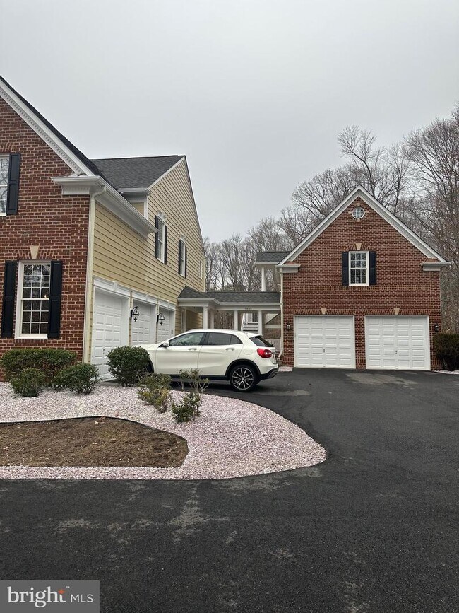 Foto del edificio - 9840 Hampton Rd