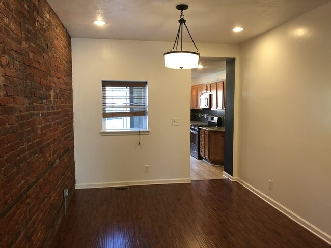 Building Photo - *****Gorgeous Lawrenceville 3-Bed / 1.5 Bath available FOR RENT   July 1st!!******