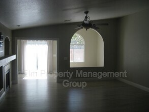 Building Photo - 6084 Camden Cove St