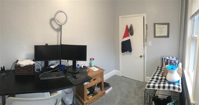 Foto del edificio - 62 Eustis St