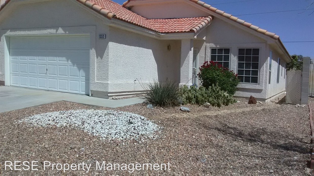 Primary Photo - 1332 Rainbow Meadows Dr