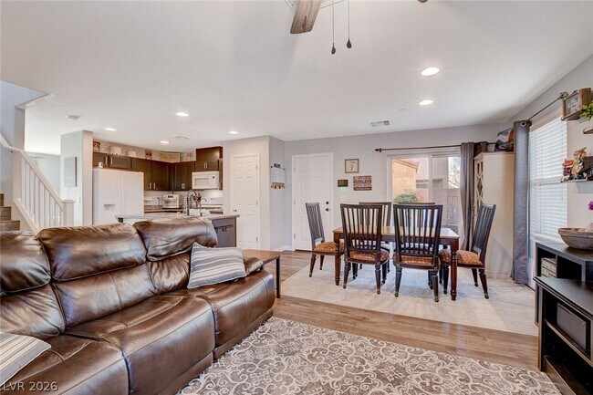 Foto del edificio - 1045 Spotted Saddle St