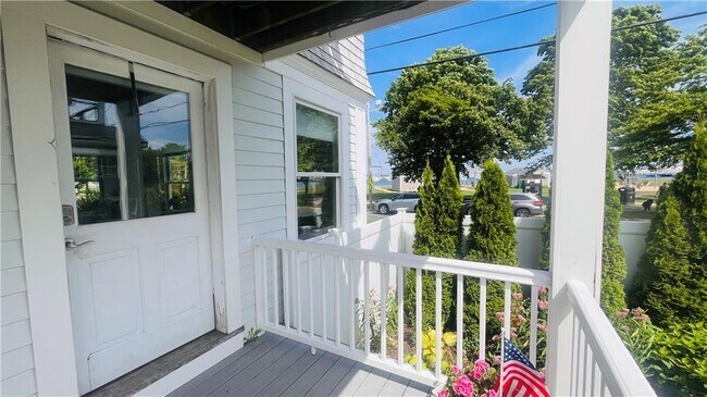 Foto del edificio - 115 Wellington Ave