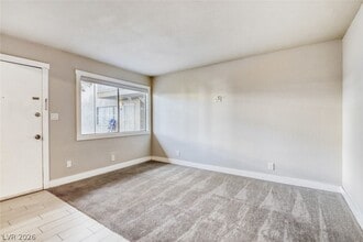 Building Photo - 304 Orland St