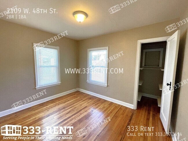 Foto del edificio - 2109 W 48th St