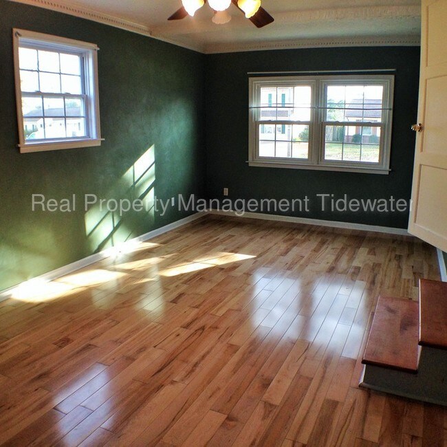 Building Photo - 4628 Crown Point Ln