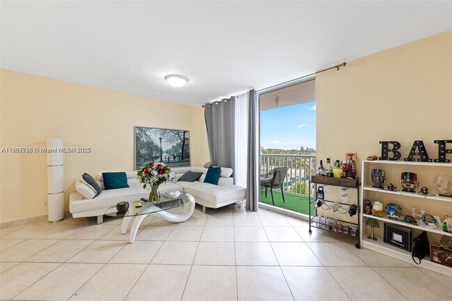 Foto del edificio - 3161 S Ocean Dr