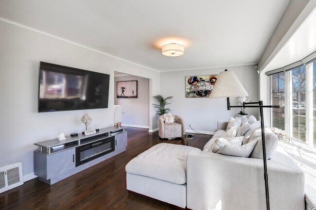 Foto del edificio - 4138 N Olcott Ave