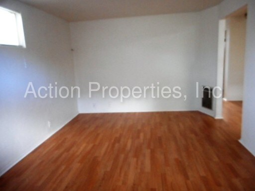 Building Photo - 865 Belli Dr