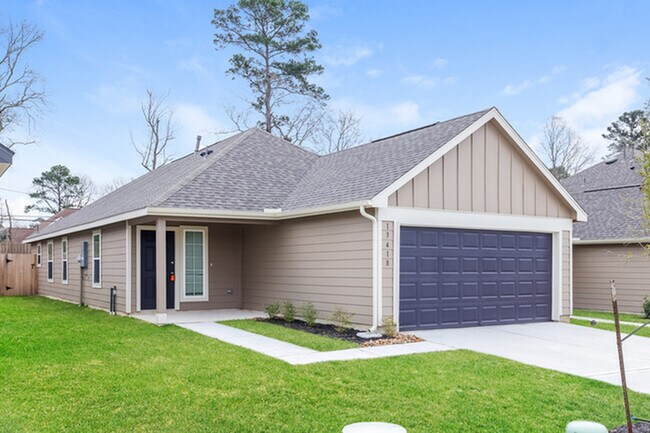 Building Photo - 13418 Musky Dr