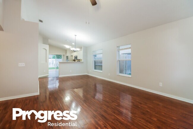 Building Photo - 8514 Hawbuck St