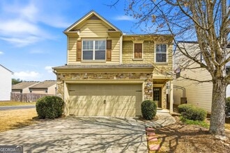 Building Photo - 2605 Runnymede Ct