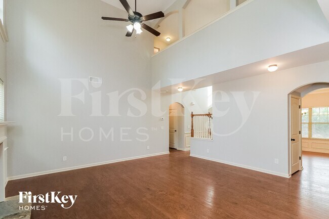 Foto del edificio - 4152 Hidden Enclave Ln NW