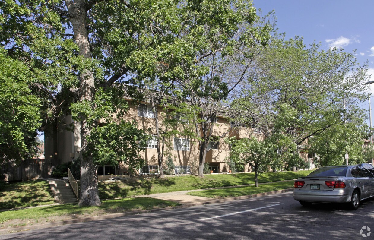 Building Photo - 1410 York St