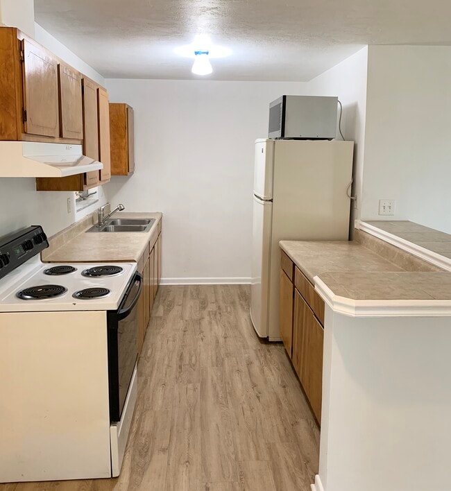 Foto del edificio - 1270 Whitewood Dr