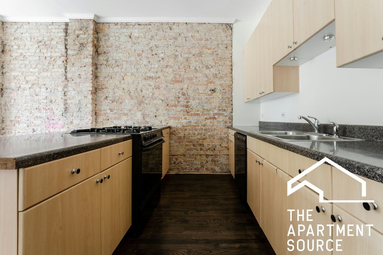 Photo - 2833 West Medill Avenue, Unit 1F