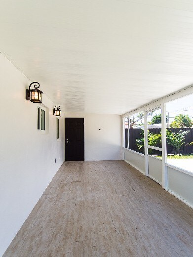 Building Photo - 1660 SW 31st Ave
