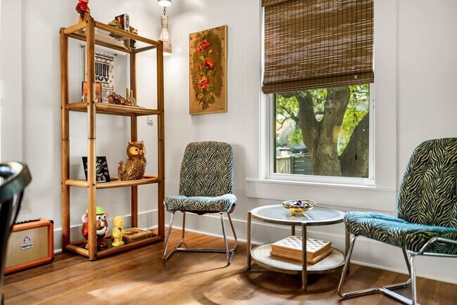 Foto del edificio - 1804 Brackenridge St