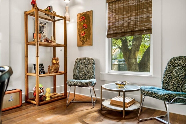 Building Photo - 1804 Brackenridge St