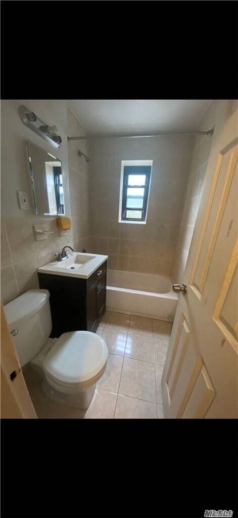 Foto del edificio - 83-83 118th St