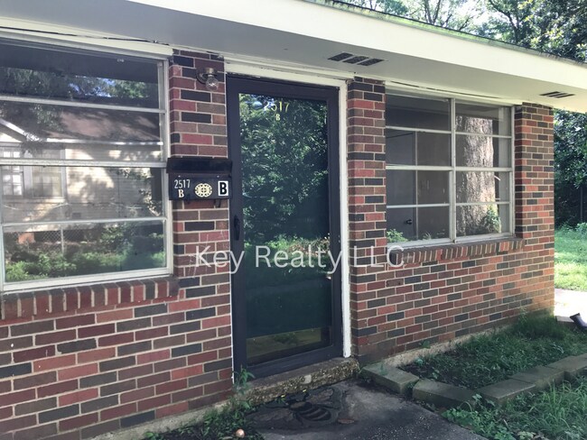 Foto del edificio - 2517 - B Webster St. - Alexandria MOVE IN ...